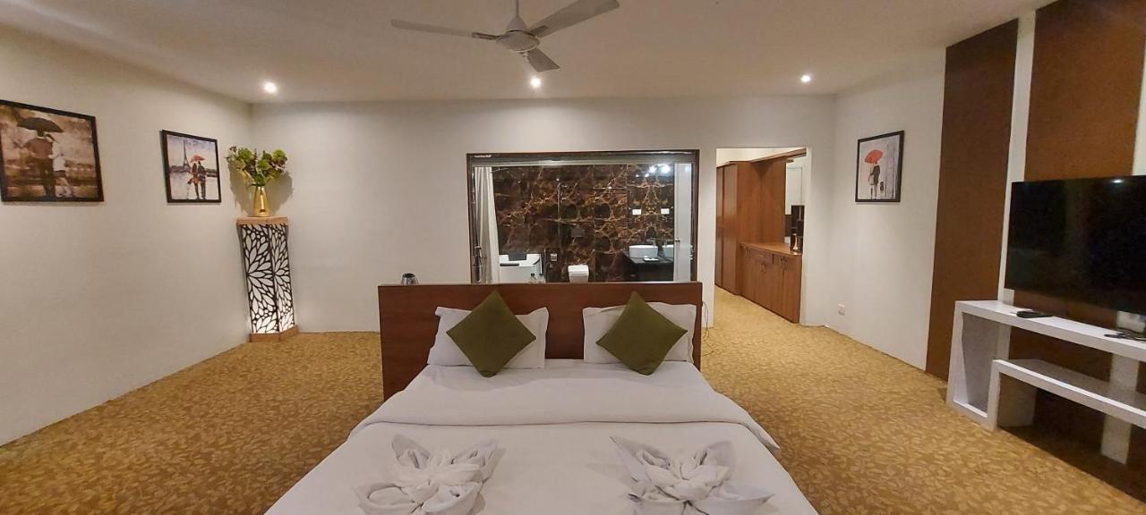 The Windmill Resorts Mālvan Extérieur photo